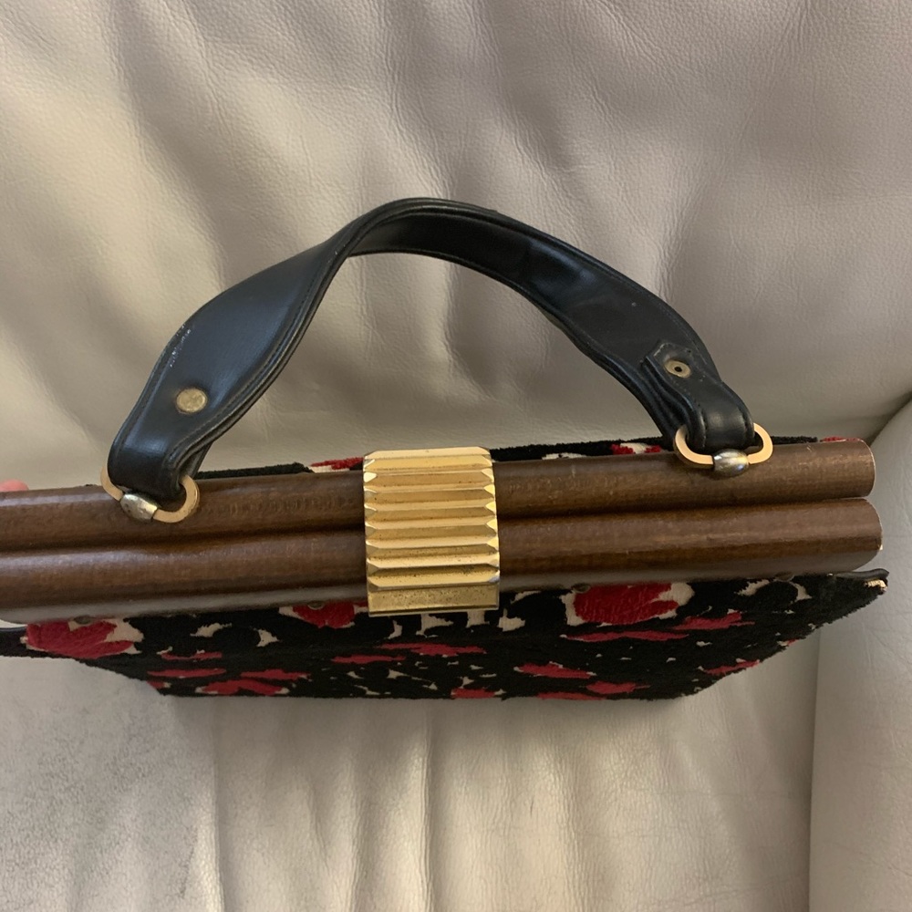Purse - Picture 4 of 6